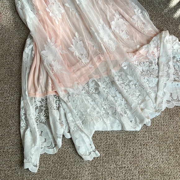 Pink Elegant Floral Lace High Waist Maxi Dress - Picture 9 of 11